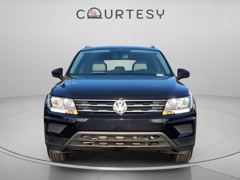 Used 2019 Volkswagen Tiguan SE image 8