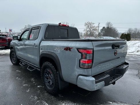 Used 2023 Nissan Frontier PRO-4X w/ Pro Convenience Package image 6