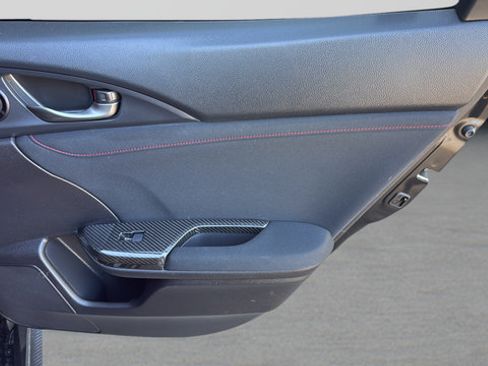 Used 2019 Honda Civic Type R image 22