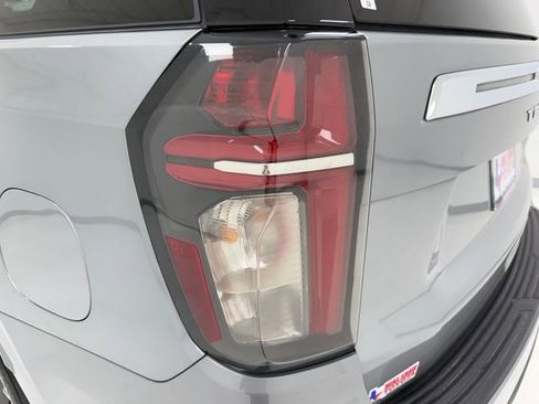Used 2024 Chevrolet Tahoe LT w/ Luxury Package RWD image 36