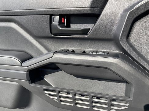 New 2026 Toyota Tacoma SR image 5