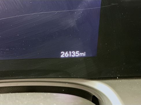 Used 2025 Buick Encore GX Preferred AWD/4WD image 19