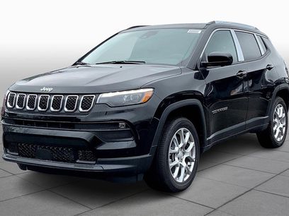 New 2023 Jeep Compass Latitude w/ Sun and Sound Group