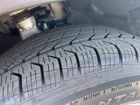 Certified 2025 Mercedes-Benz GLC 300 300 image 12