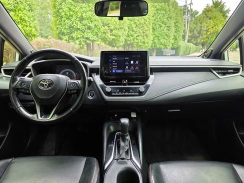Used 2023 Toyota Corolla XSE FWD image 12