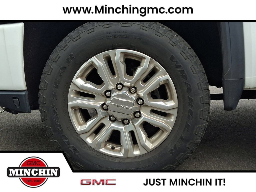 Used 2020 GMC Sierra 2500 Denali w/ Denali Ultimate Package AWD/4WD image 8