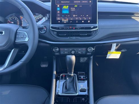 New 2026 Jeep Compass Limited image 11