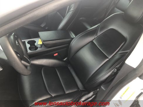 Used 2021 Tesla Model 3 Standard Range Plus image 11