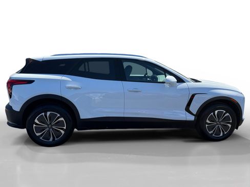 Used 2024 Chevrolet Blazer EV LT AWD/4WD image 6