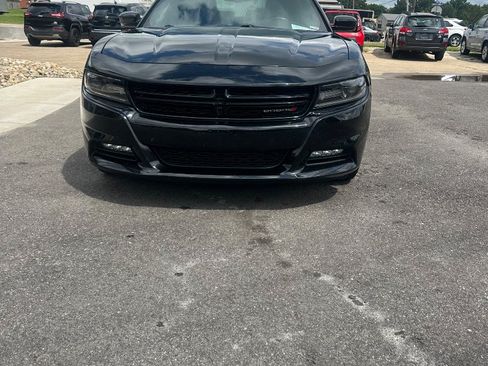 Used 2018 Dodge Charger GT AWD/4WD image 2