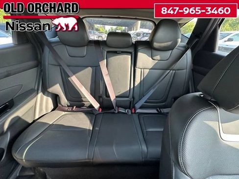 Used 2025 Hyundai Tucson Limited AWD/4WD image 12