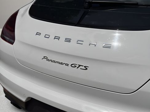 Used 2016 Porsche Panamera GTS AWD/4WD image 27