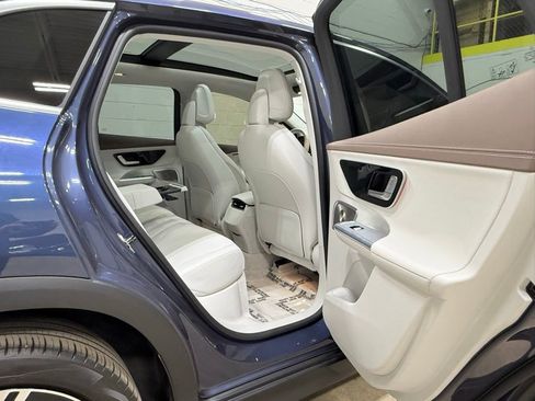 Used 2023 Mercedes-Benz EQE 350+ 4MATIC SUV w/ Exclusive Trim Package image 51