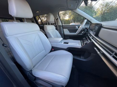 Used 2025 Hyundai Santa Fe SEL image 39