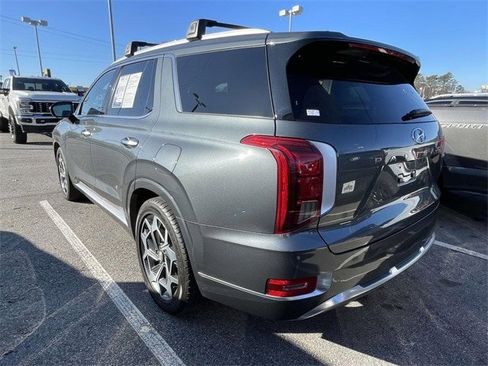 Used 2021 Hyundai Palisade Calligraphy image 4