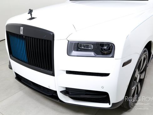 Certified 2023 Rolls-Royce Cullinan w/ Cullinan Package AWD/4WD image 40