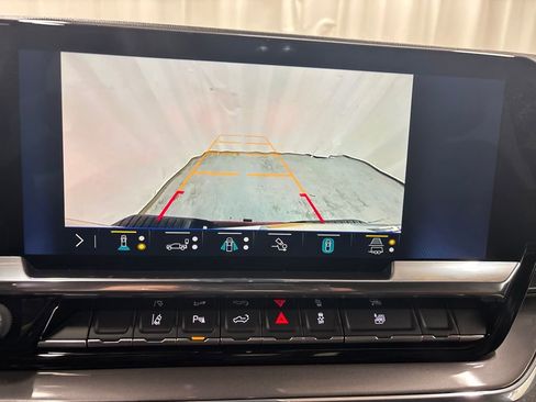 Certified 2025 Chevrolet Silverado 3500 High Country image 20