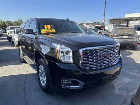 Used 2017 GMC Yukon SLE image 22