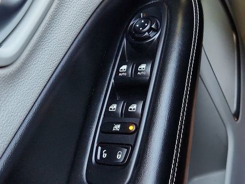 Used 2020 Jeep Compass Latitude w/ Popular Equipment Group image 22