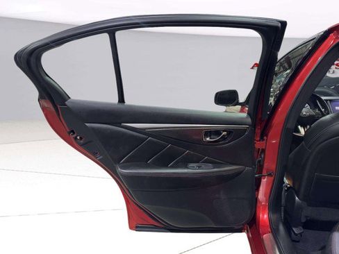 Used 2018 INFINITI Q50 Red Sport 400 w/ Proactive Package image 37