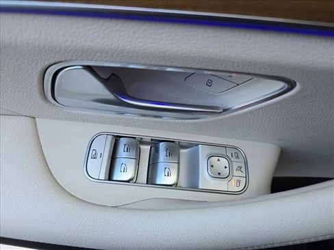 Used 2021 Mercedes-Benz GLE 350 4MATIC image 27