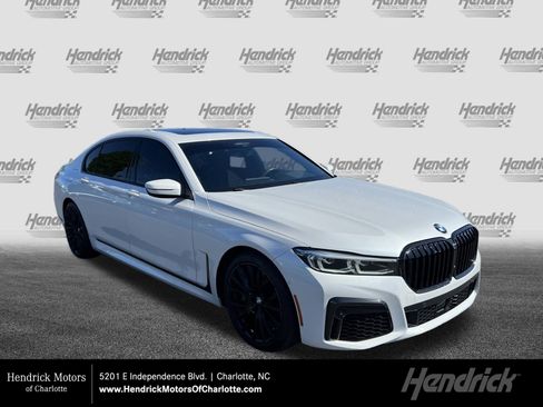 Used 2021 BMW 750i xDrive w/ Executive Package image 1
