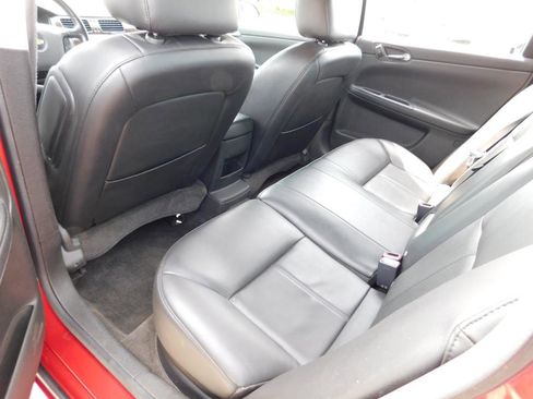 Used 2014 Chevrolet Impala LTZ FWD image 11