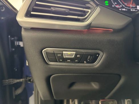 Used 2022 BMW X6 xDrive40i w/ Executive Package image 26