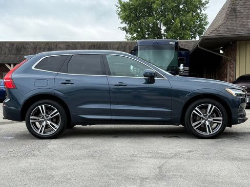 Used 2021 Volvo XC60 T5 Momentum w/ Climate Package AWD/4WD image 6