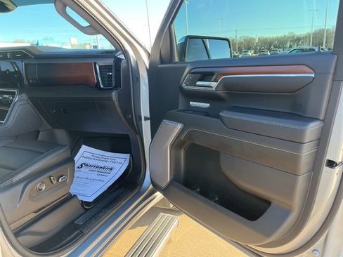 Used 2024 GMC Sierra 1500 Denali w/ Denali Reserve Package image 53