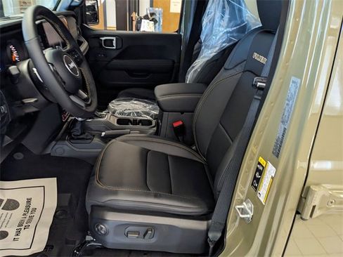 New 2025 Jeep Wrangler Unlimited Rubicon 392 image 6