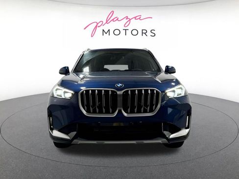 Certified 2025 BMW X1 xDrive28i w/ Premium Package AWD/4WD image 3