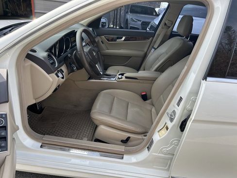 Used 2012 Mercedes-Benz C 300 4MATIC Sedan image 22