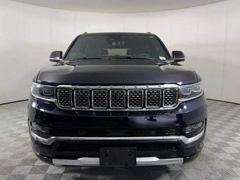 Used 2023 Jeep Grand Wagoneer Series III AWD/4WD image 14