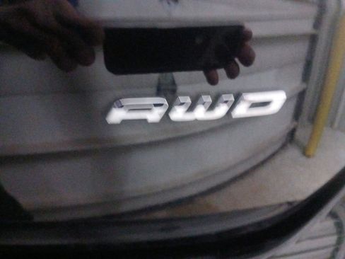 Certified 2024 Ford Edge SEL image 9