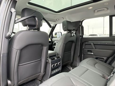New 2026 Land Rover Defender 110 S image 11