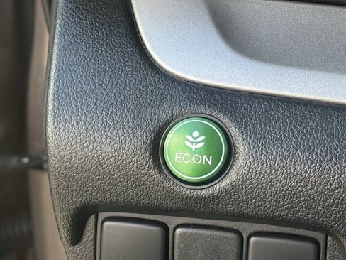 Used 2014 Honda CR-V EX image 10