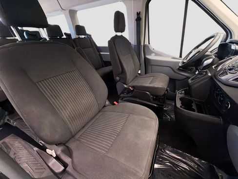 Used 2019 Ford Transit 350 XLT image 15