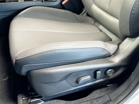 New 2026 Subaru Outback Limited image 18