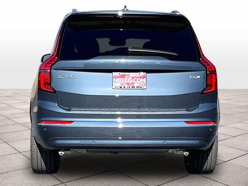 New 2026 Volvo XC90 T8 Plus w/ Protection Package Premier image 6