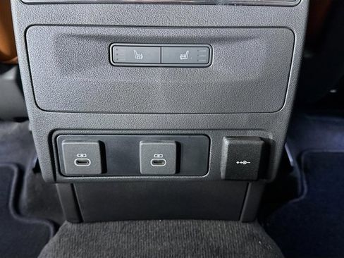 New 2026 Jaguar F-PACE R-Dynamic S image 28