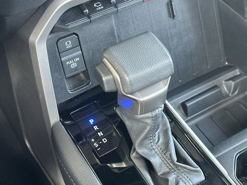 Used 2024 Toyota Tundra Limited AWD/4WD image 20