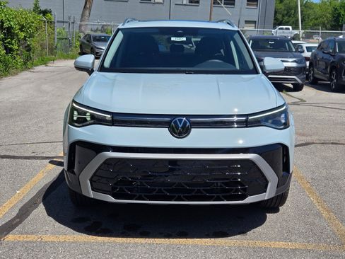 New 2026 Volkswagen Taos SEL AWD/4WD image 8