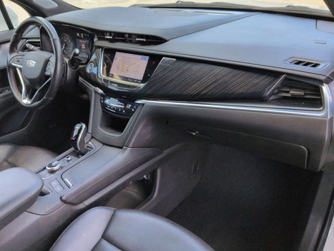 Used 2023 Cadillac XT6 Premium Luxury w/ Technology Package image 27