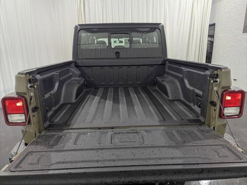 New 2026 Jeep Gladiator Sport image 37