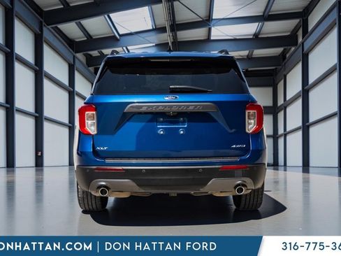 Used 2021 Ford Explorer XLT w/ Equipment Group 202A AWD/4WD image 28