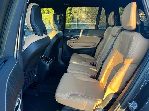 Used 2022 Volvo XC90 T6 Inscription w/ Advanced Package image 35