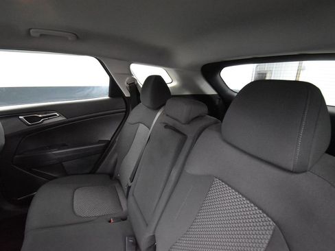 Certified 2023 Kia Sportage LX image 12