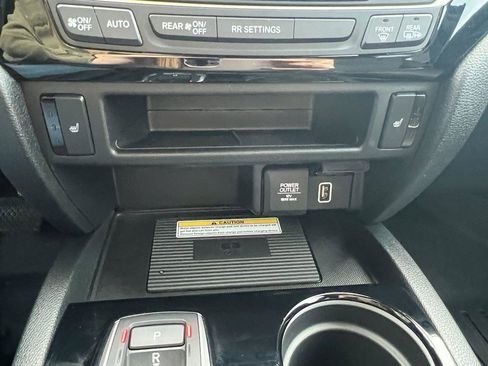 Used 2021 Honda Ridgeline Black Edition image 23