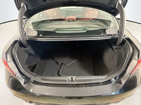 Used 2019 Alfa Romeo Giulia w/ Quick Order Package 22K Sport image 35